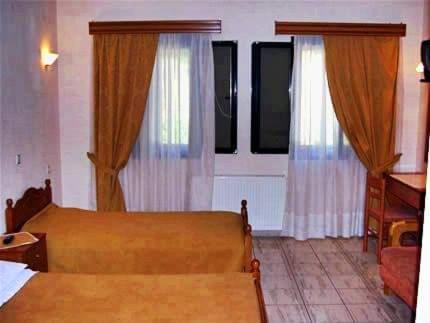 Guesthouse Bizani Neo Mpizani Ngoại thất bức ảnh
